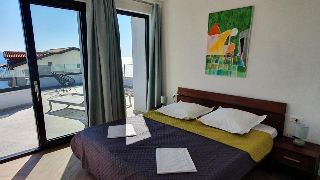 Apartments Marina Omiš Exteriér fotografie